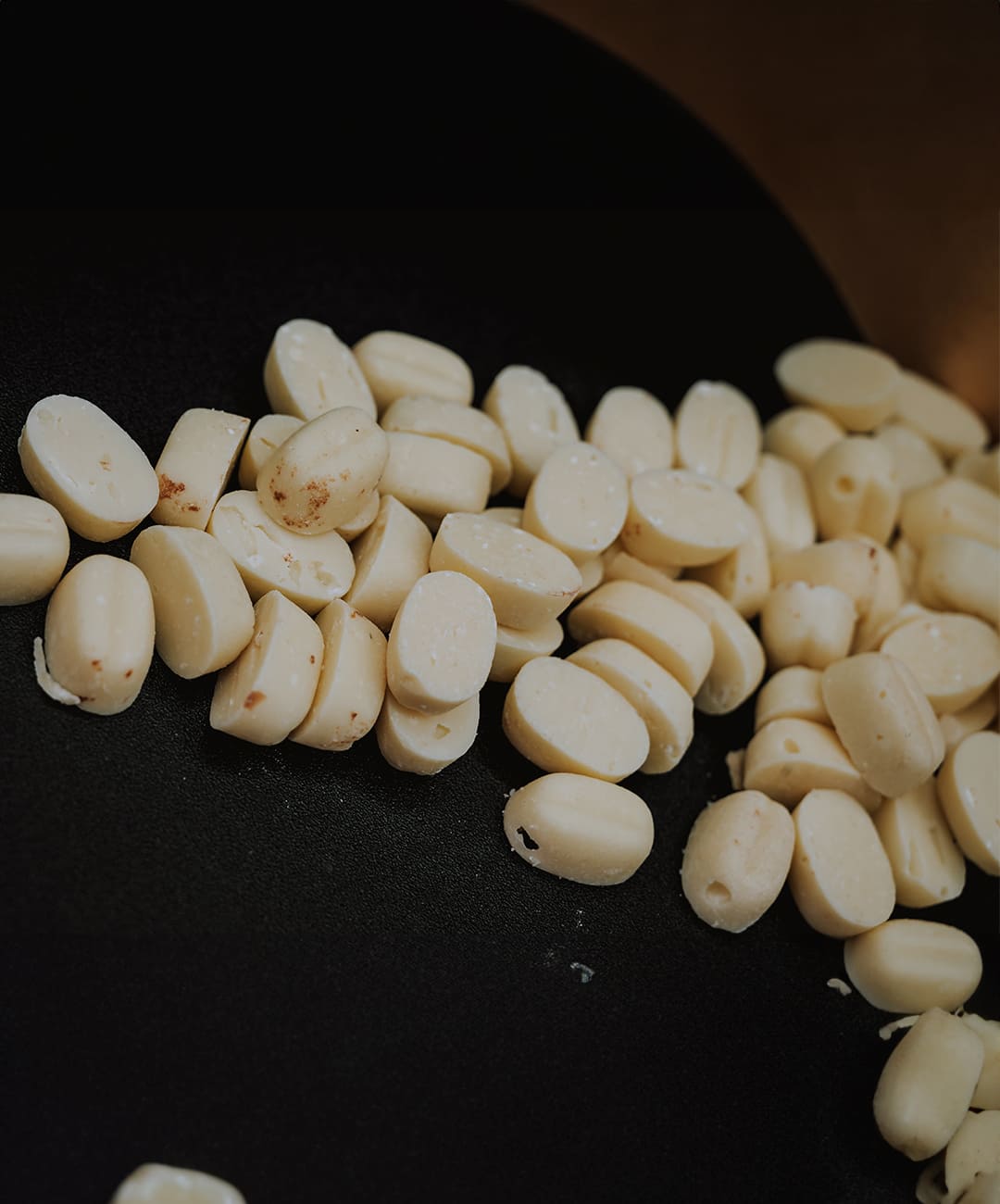 WHITE-BLANCO - CHOCOLATE-BLANCO2